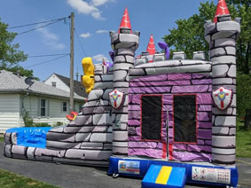 Castle Wet/Dry Combo inflatable.