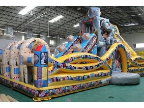 Robot Obstacle Playland/Amusement Park.